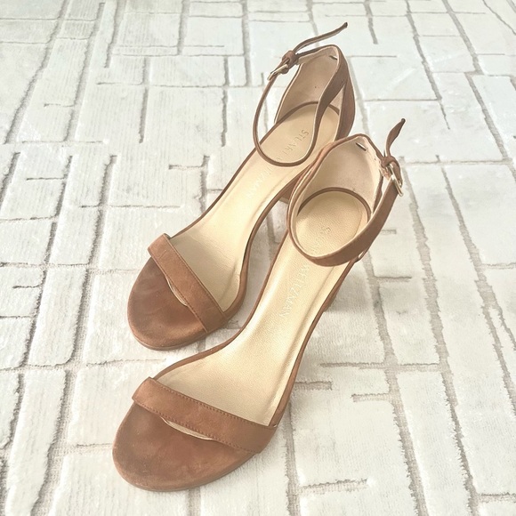 STUART WEITZMAN sandals